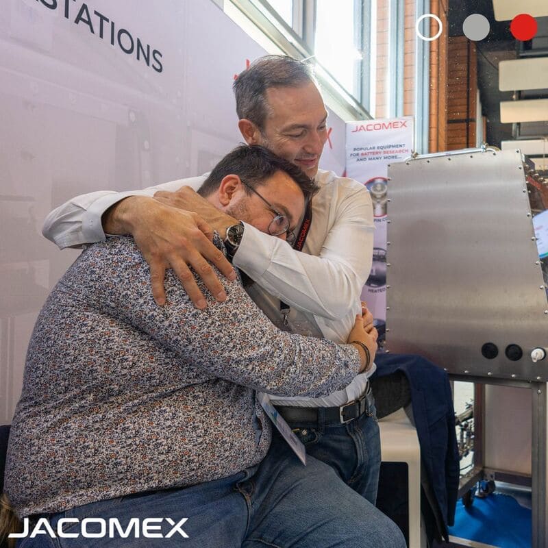 Journée Internationale des Câlins chez Jacomex !